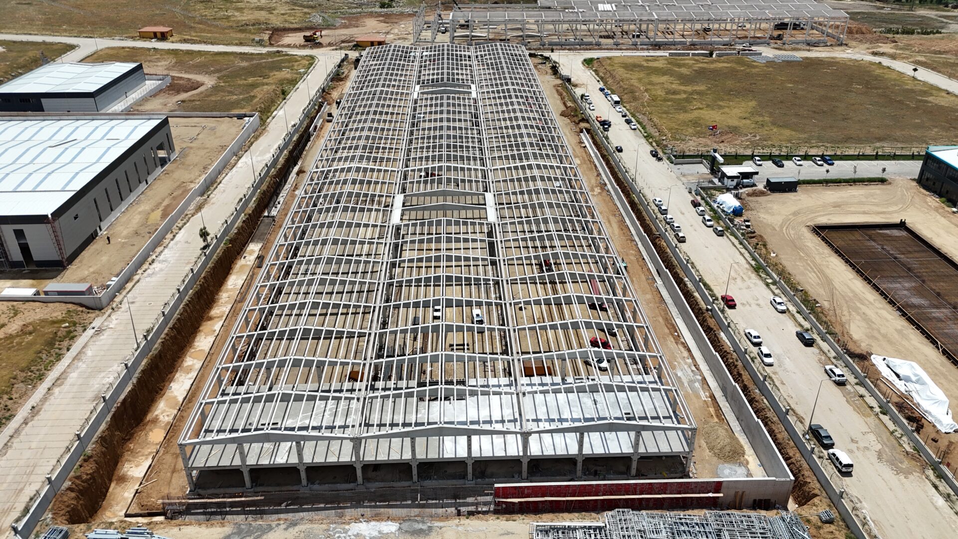 Balkar - Sandviç Panel Çatı Uygulama