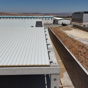 Balkar - Sandviç Panel Çatı Uygulama