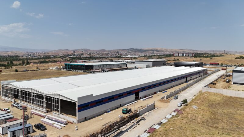 Balkar - Sandviç Panel Çatı Uygulama