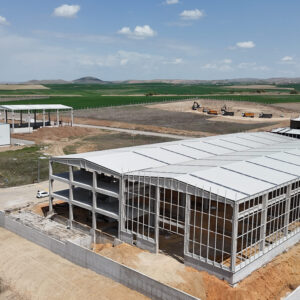 Ercan İnşaat Çatı, Cephe ve Sandviç Panel Uygulaması (1)